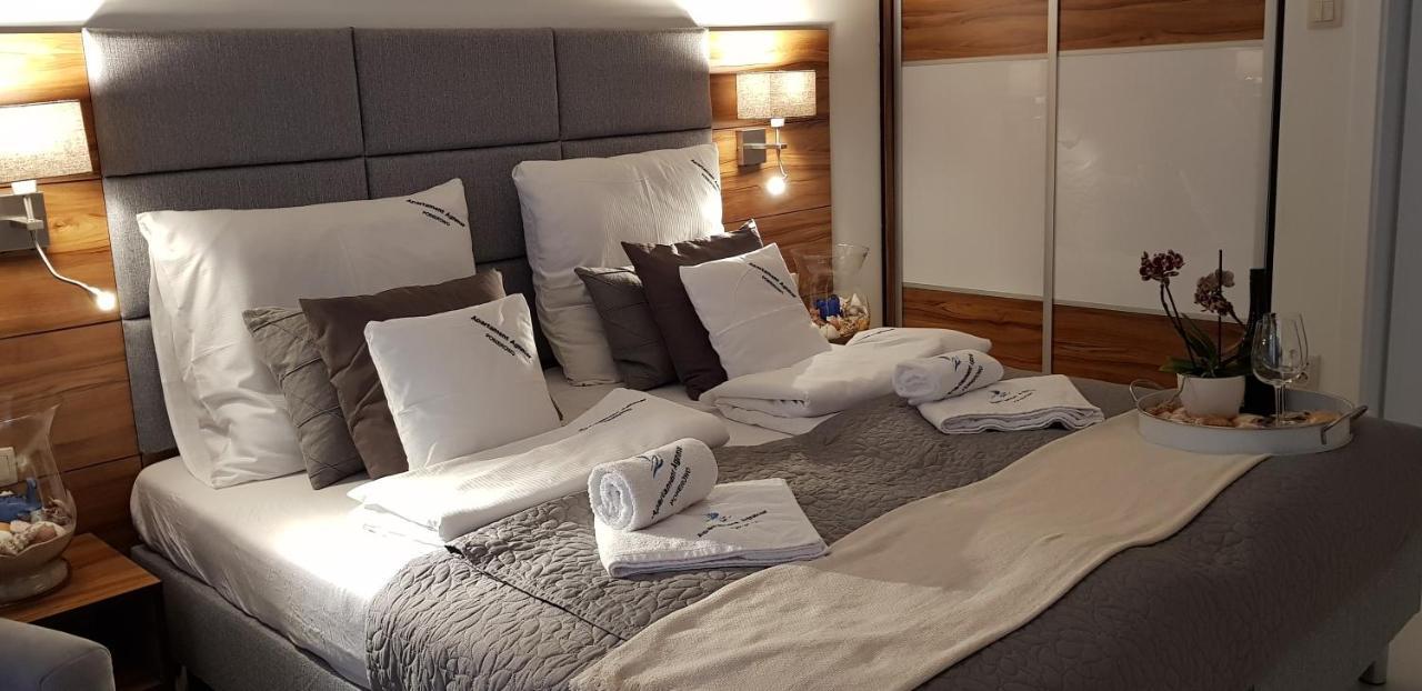 Apartament Agnmar ポビエロボ エクステリア 写真